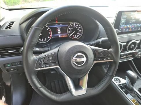 Used 2024 Nissan Sentra SV w/ All-Weather Package FWD image 17