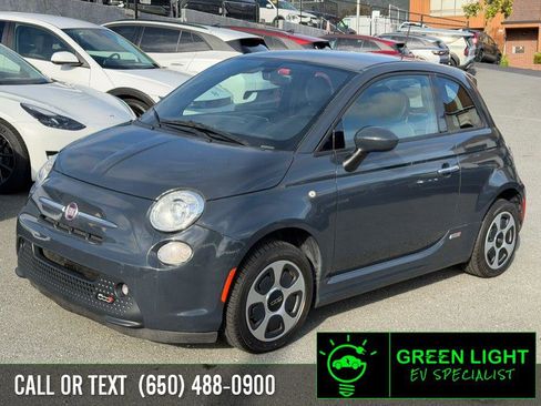Used 2018 FIAT 500 e image 1
