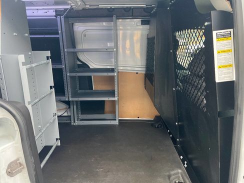 Used 2016 Ford Transit Connect XL image 22