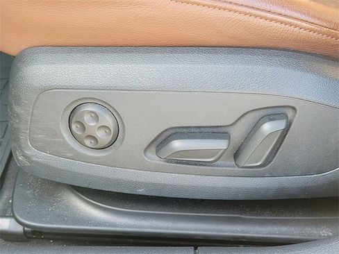 Used 2018 Audi A4 2.0T Ultra Premium Plus w/ Premium Plus Package image 19