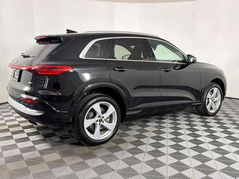 New 2025 Audi Q5 Premium AWD/4WD image 8