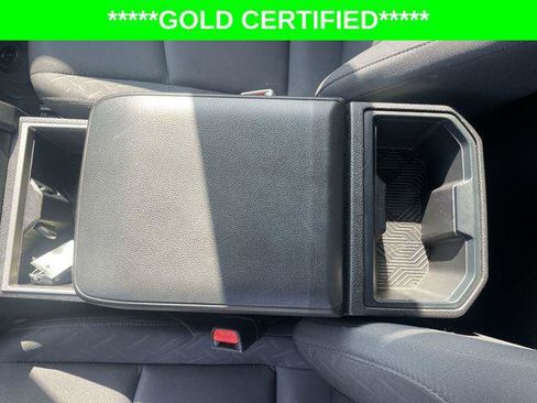 Certified 2024 Toyota Tacoma SR5 AWD/4WD image 27