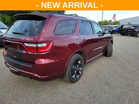 Used 2023 Dodge Durango R/T AWD/4WD image 3
