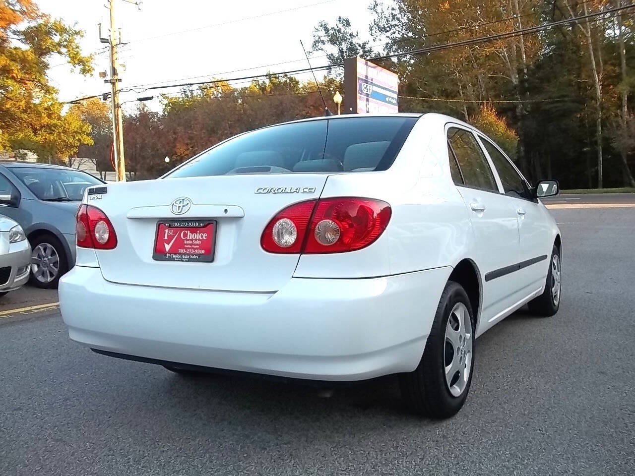 Used 2006 Toyota Corolla CE FWD image 2