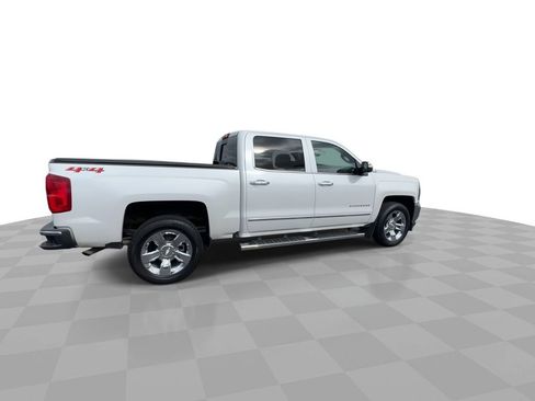 Used 2018 Chevrolet Silverado 1500 LTZ w/ Sport Package AWD/4WD image 8