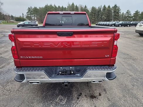 Used 2024 Chevrolet Silverado 1500 LT w/ Z71 Off-Road Package image 6