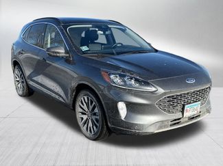 Used 2020 Ford Escape Titanium video 2