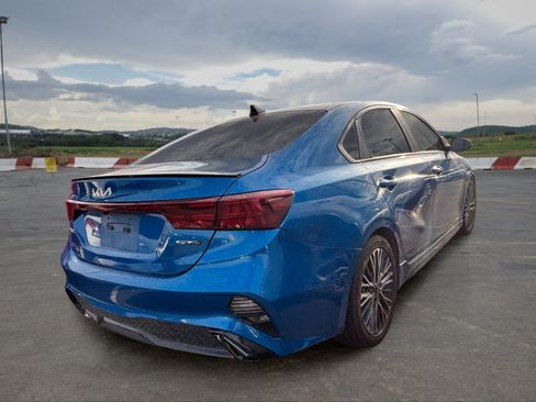 Used 2023 Kia Forte GT-Line w/ GT-Line Premium Package FWD image 3