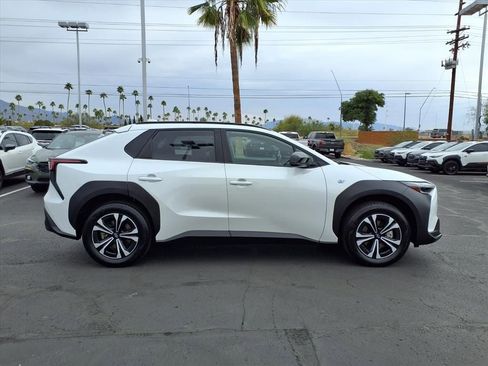 Used 2024 Subaru Solterra Premium image 11