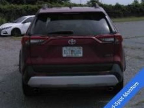 Used 2024 Toyota RAV4 Adventure AWD/4WD image 5