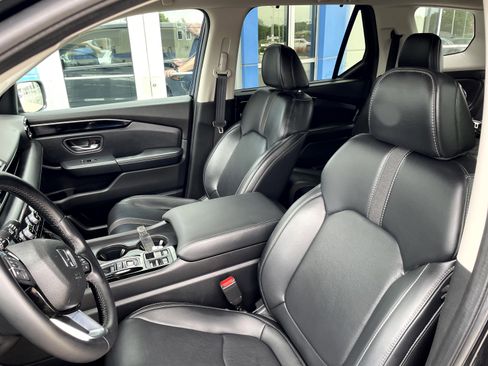 Used 2023 Honda Pilot EX-L image 10