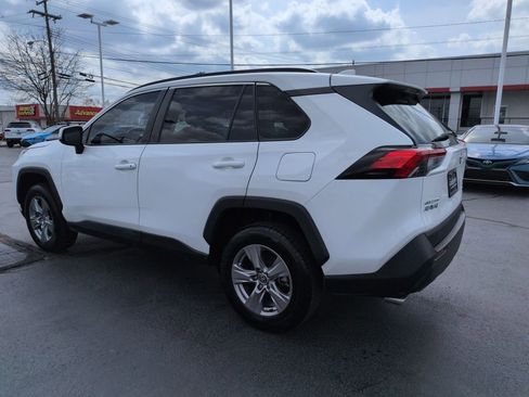 Used 2023 Toyota RAV4 XLE image 3
