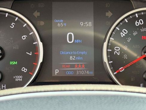 Certified 2022 Toyota RAV4 XLE Premium AWD/4WD image 10