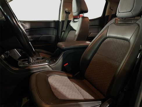 Used 2020 Chevrolet Colorado Z71 image 20