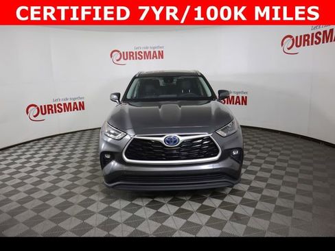Used 2023 Toyota Highlander XLE FWD image 14