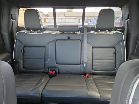 Used 2024 GMC Sierra 1500 AT4X AWD/4WD image 29