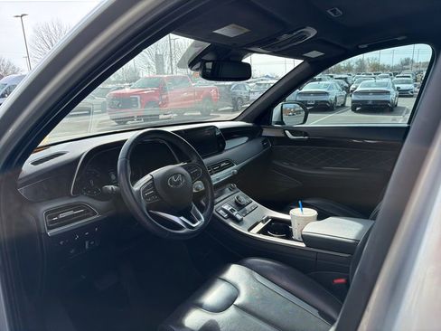 Used 2022 Hyundai Palisade Calligraphy image 13