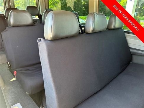 Used 2015 Mercedes-Benz Sprinter 2500 image 15