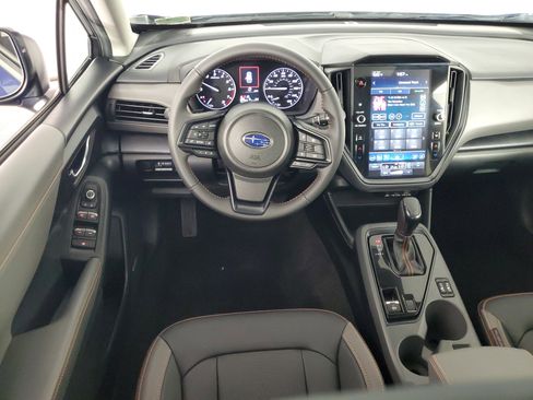 Used 2025 Subaru Crosstrek 2.5i Limited w/ Crosstrek Mirror Package image 14