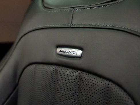 Used 2025 Mercedes-Benz G 63 AMG 4MATIC image 33