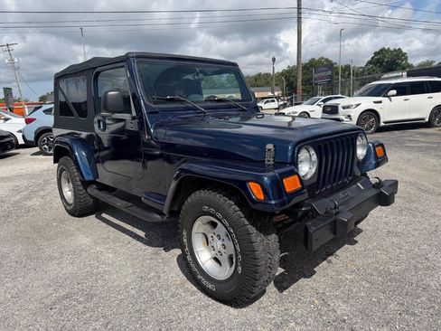 Used 2006 Jeep Wrangler Unlimited AWD/4WD image 3