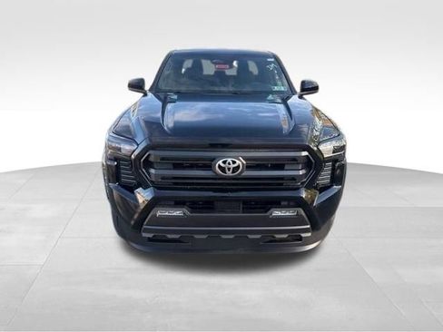 New 2026 Toyota Tacoma SR5 image 8
