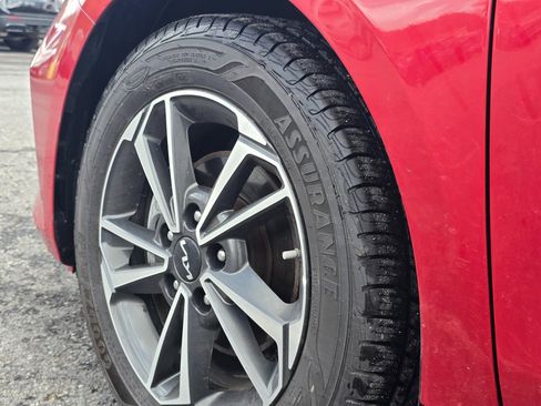 Used 2023 Kia Forte LXS FWD image 10