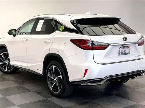 Used 2019 Lexus RX 450h AWD w/ Luxury Package image 10