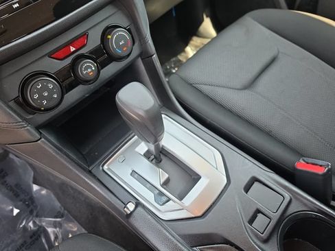 Used 2017 Subaru Impreza 2.0i AWD/4WD image 19