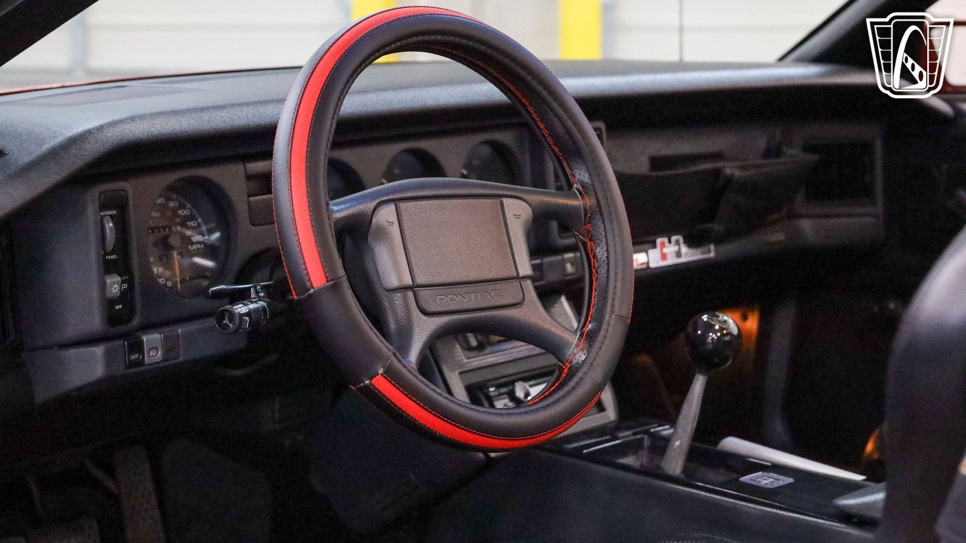 Used 1988 Pontiac Firebird Trans Am RWD image 12
