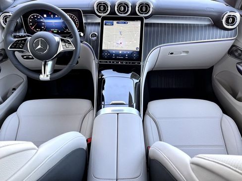 Certified 2025 Mercedes-Benz GLC 350e 4MATIC image 2