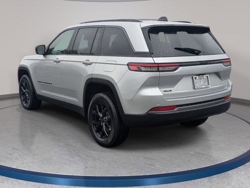 New 2026 Jeep Grand Cherokee Altitude AWD/4WD image 7