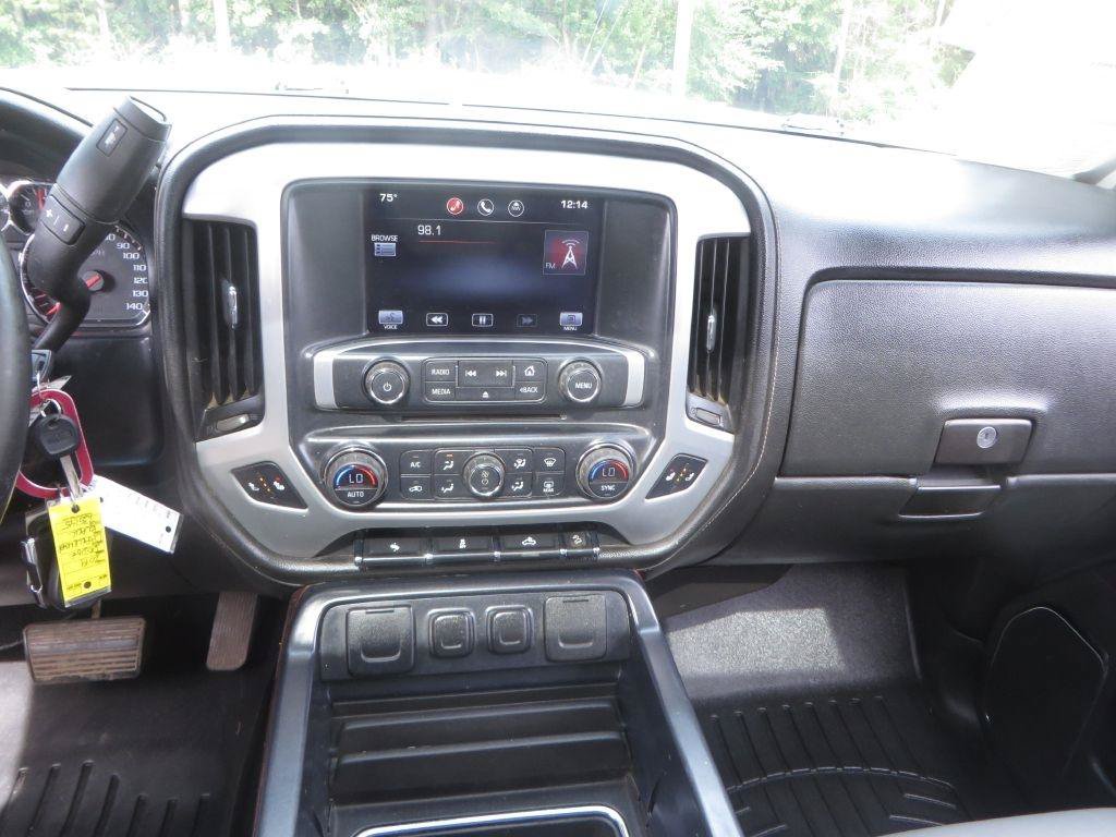 Used 2015 GMC Sierra 2500 SLT w/ Suspension Package, Off-Road AWD/4WD image 22