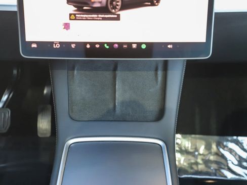 Used 2023 Tesla Model Y Long Range AWD/4WD image 13