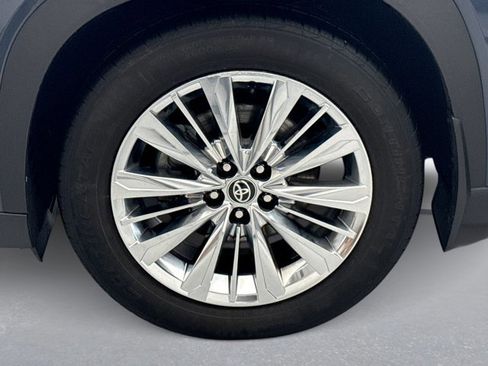 Used 2024 Toyota Grand Highlander PLATINUM image 25