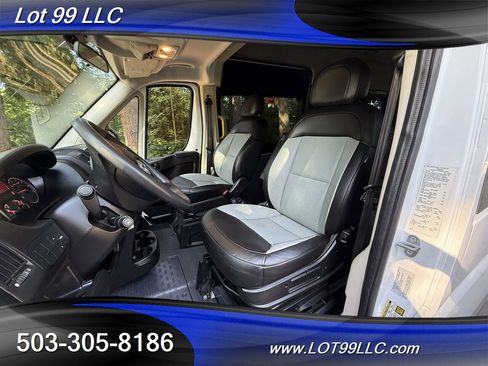Used 2016 RAM ProMaster 2500 w/ Premium Appearance Group image 15