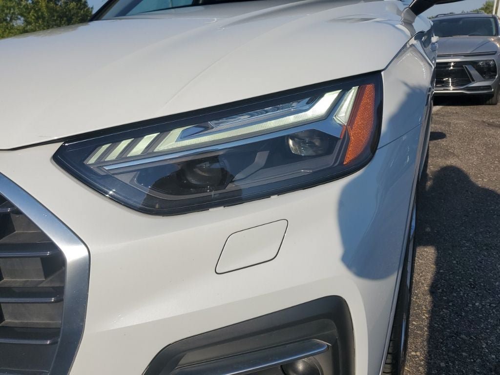 Used 2021 Audi Q5 Prestige w/ Prestige Package AWD/4WD image 13