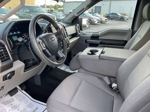 Used 2020 Ford F150 XLT image 11