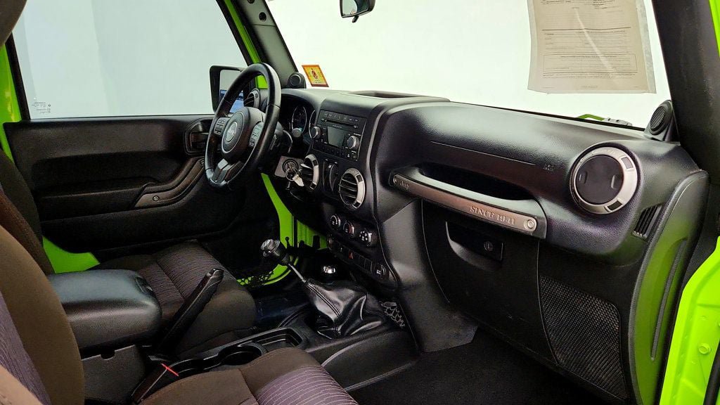 Used 2012 Jeep Wrangler Sport AWD/4WD image 22