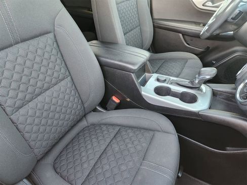 Used 2021 Chevrolet Blazer LT image 13