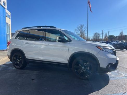 Certified 2020 Honda Passport Elite image 4