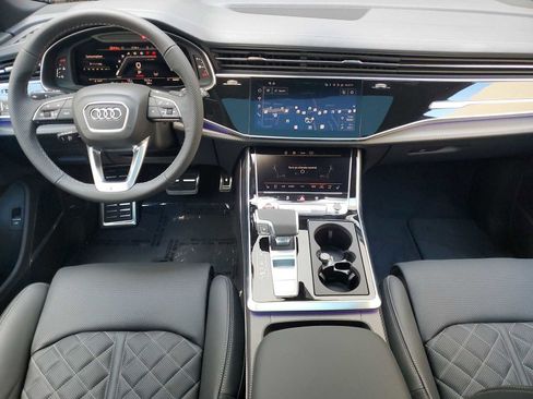 Certified 2025 Audi SQ8 Premium Plus image 11