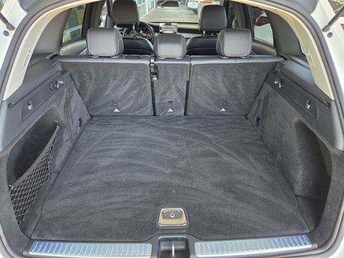 Used 2019 Mercedes-Benz GLC 300 image 17