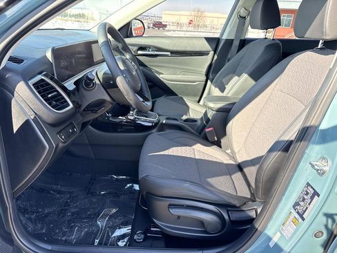 Used 2024 Kia Seltos S AWD/4WD image 24