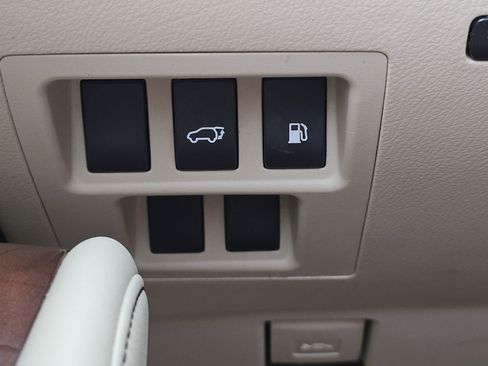 Used 2013 Lexus RX 350 FWD w/ Premium Pkg image 17