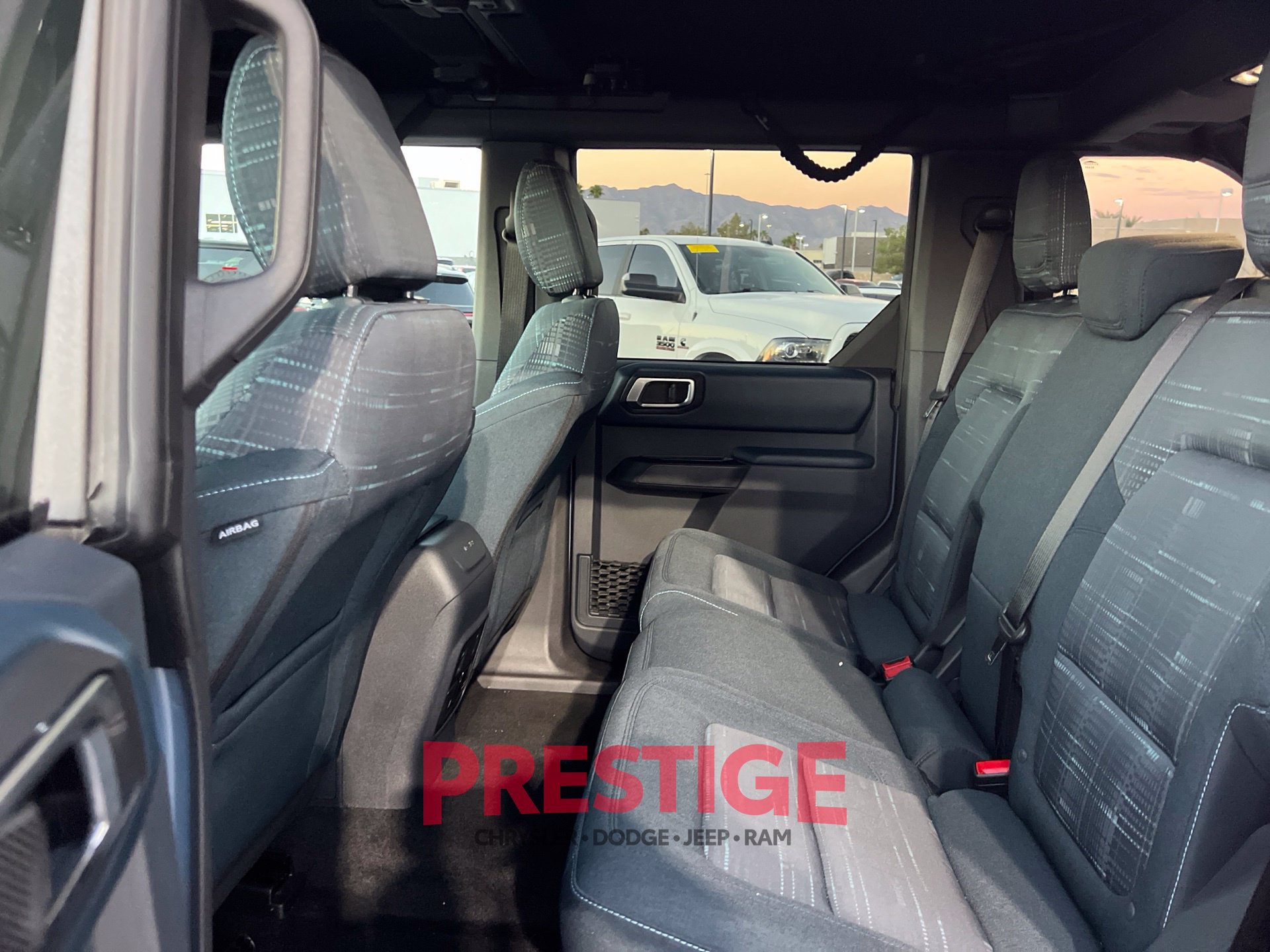Used 2023 Ford Bronco Heritage Edition AWD/4WD image 27