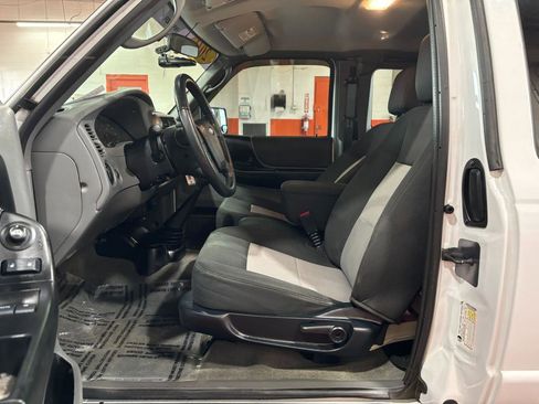 Used 2011 Ford Ranger XLT image 12