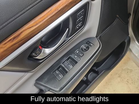 Used 2017 Honda CR-V EX-L image 12