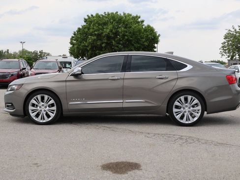 Used 2018 Chevrolet Impala Premier w/ Premier Confidence Package FWD image 8