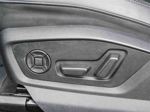 Used 2023 Audi Q7 2.0T Premium w/ Towing Package image 21